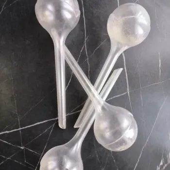 zavlažovací baňky